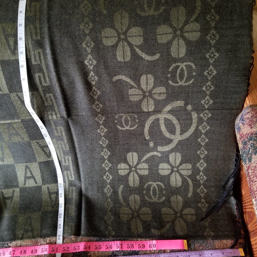 NWT cashmere scarf, lucky 4 leaf clover, various patterns, olive/black gold